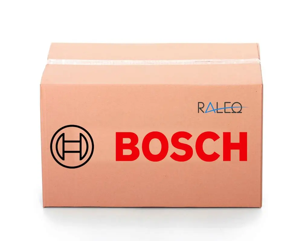 Karton mit dem Logo von Bosch und der Aufschrift "BOSCH". Der Karton ist braun und ungeöffnet, auf der Oberseite sind Kunststoffverschlussdetails sichtbar.